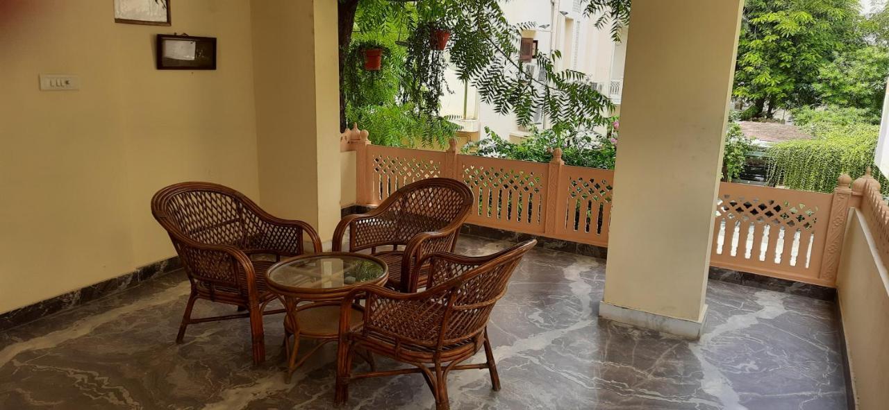 Rawla Rawatsar Bed & Breakfast Jaipur Bagian luar foto