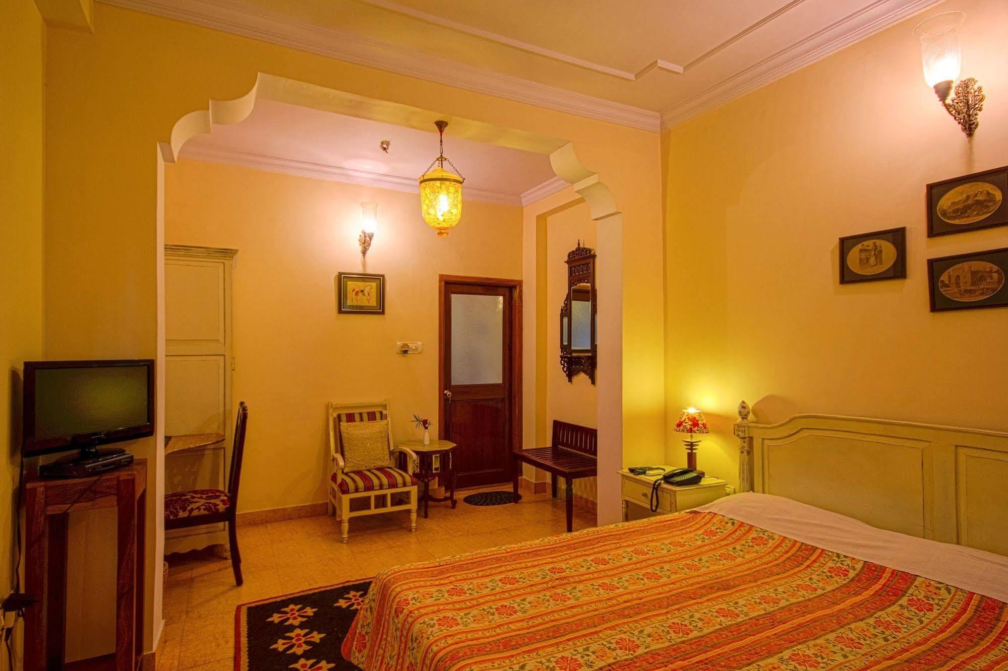 Rawla Rawatsar Bed & Breakfast Jaipur Bagian luar foto